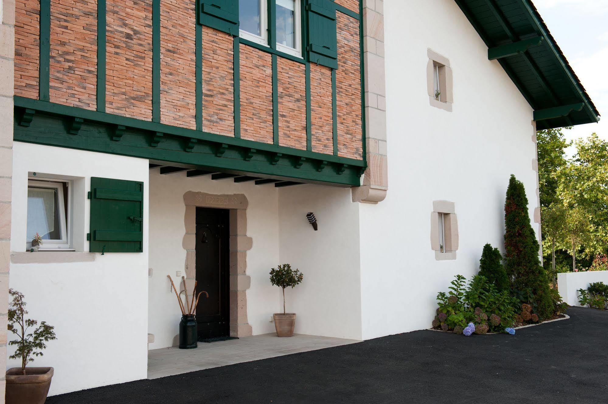Maison D'Hote Iparra- Pays Basque アルカング エクステリア 写真